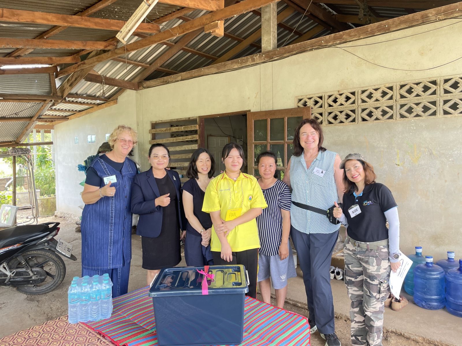 2025年度AWCがタイの高校で英語学習の活動を開催